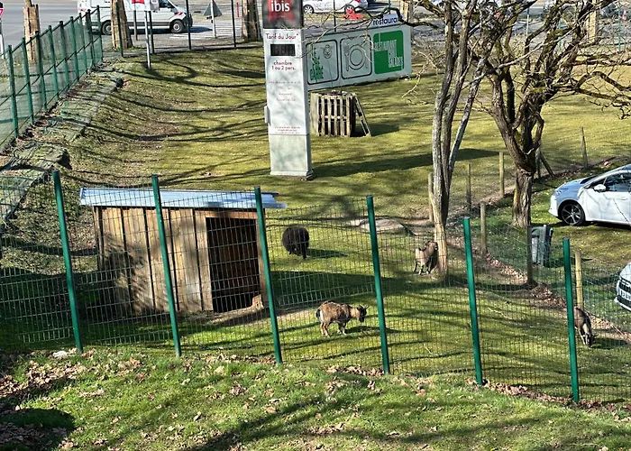 L Archipel Est Pontlieue 公寓